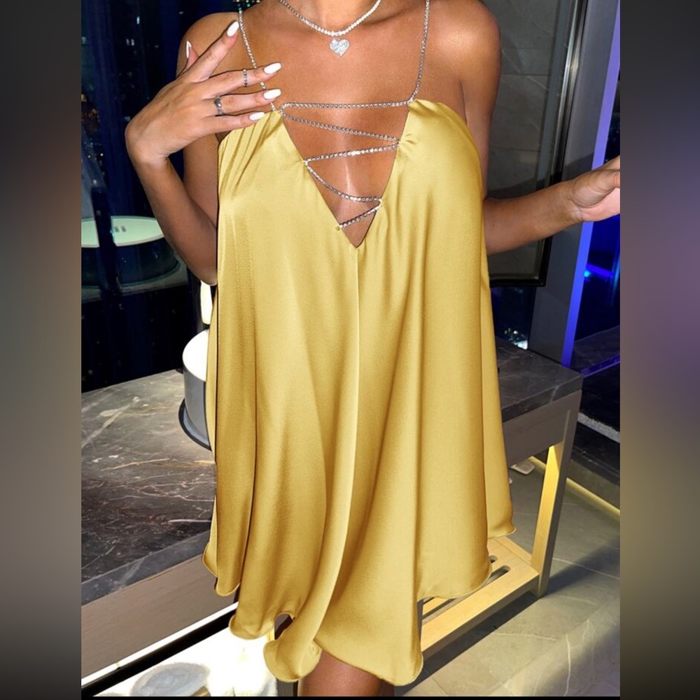 SHEIN 💫 S , Rhinestone strap cami dress